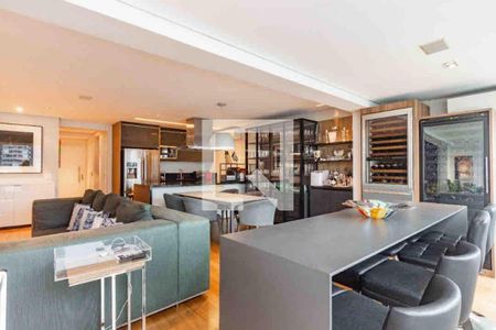 Apartamento à venda com 2 quartos, 160m² em Vila Nova Conceição, São Paulo