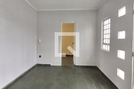 Sala de casa à venda com 3 quartos, 251m² em Jardim Garcia, Campinas