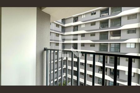 Varanda de kitnet/studio para alugar com 1 quarto, 26m² em Pinheiros, São Paulo