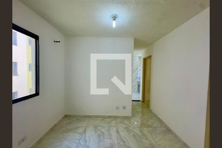 Sala de apartamento para alugar com 2 quartos, 45m² em Parque Cecap, Guarulhos