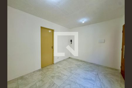 Sala de apartamento para alugar com 2 quartos, 45m² em Parque Cecap, Guarulhos