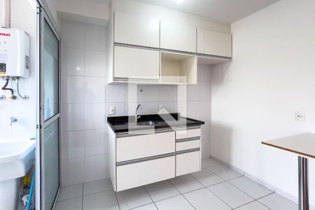Cozinha e área de serviço  de kitnet/studio para alugar com 1 quarto, 30m² em Cambuci, São Paulo
