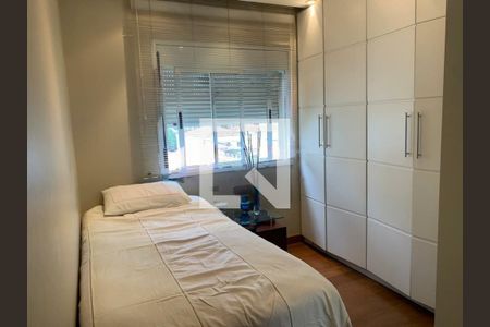 Apartamento à venda com 3 quartos, 128m² em Vila Uberabinha, São Paulo