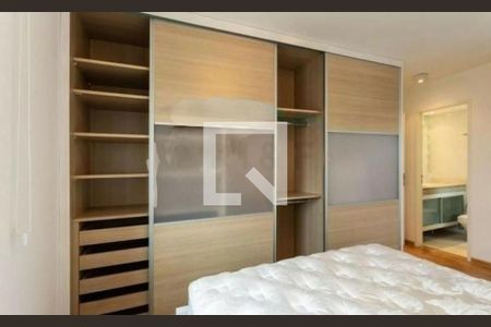 Apartamento à venda com 2 quartos, 143m² em Moema, São Paulo