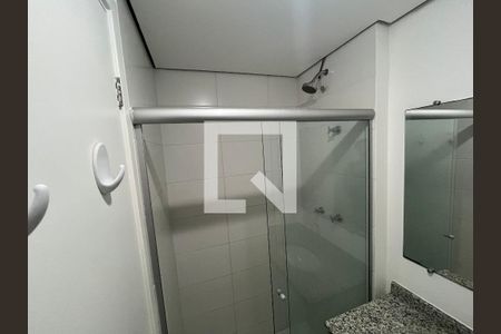 Banheiro de apartamento para alugar com 3 quartos, 64m² em Jardim Parque Morumbi, São Paulo