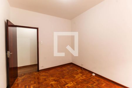 Quarto 2 de casa para alugar com 2 quartos, 110m² em Cidade Mãe do Céu, São Paulo
