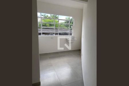 Casa à venda com 4 quartos, 233m² em Cidade dos Bandeirantes, São Paulo