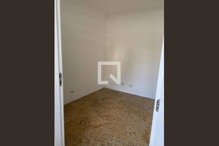 Casa à venda com 4 quartos, 233m² em Cidade dos Bandeirantes, São Paulo