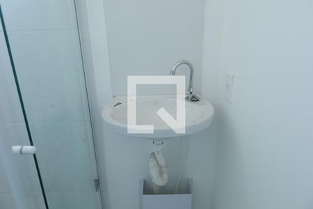 Banheiro de apartamento para alugar com 1 quarto, 17m² em Vila Santana, São Paulo