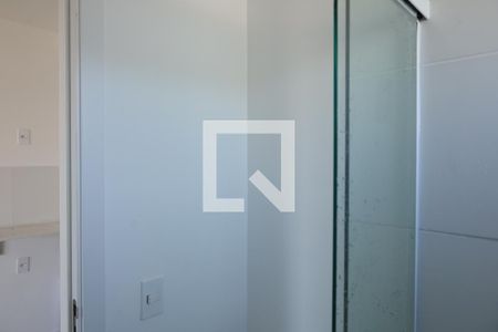Banheiro de apartamento para alugar com 1 quarto, 17m² em Vila Santana, São Paulo