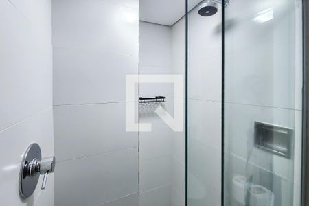 Banheiro  de apartamento para alugar com 1 quarto, 18m² em Centro, Rio de Janeiro