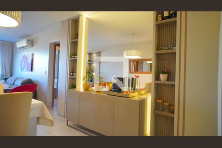 Detalhe da sala  de apartamento à venda com 2 quartos, 69m² em Boa Vista, Porto Alegre