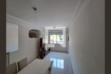 Casa à venda com 3 quartos, 129m² em Cupecê, São Paulo