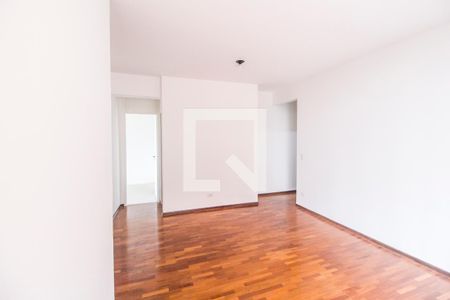 Sala  de apartamento para alugar com 3 quartos, 75m² em Alphaville Industrial, Barueri