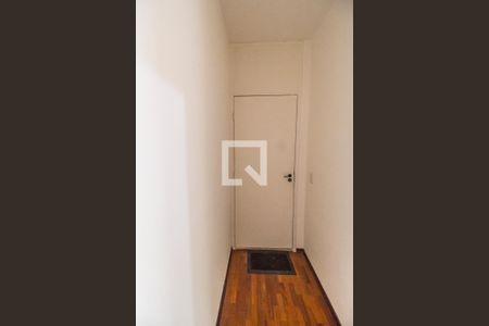 Entrada de apartamento para alugar com 3 quartos, 75m² em Alphaville Industrial, Barueri
