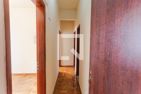 Corredor de apartamento à venda com 3 quartos, 85m² em Centro, Belo Horizonte