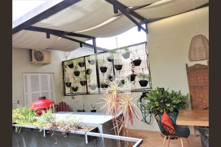 Casa à venda com 2 quartos, 110m² em Sumaré, São Paulo