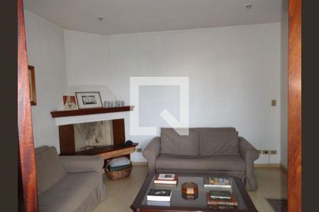 Casa à venda com 3 quartos, 516m² em Sumaré, São Paulo