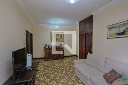 Casa à venda com 4 quartos, 201m² em Santa Ines, Belo Horizonte