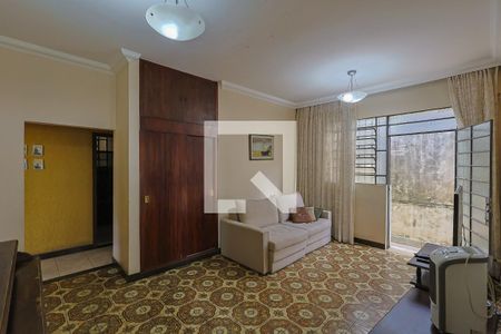 Casa à venda com 4 quartos, 201m² em Santa Ines, Belo Horizonte
