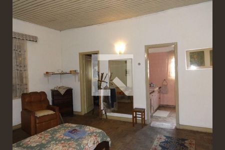 Casa à venda com 3 quartos, 214m² em Água Branca, São Paulo