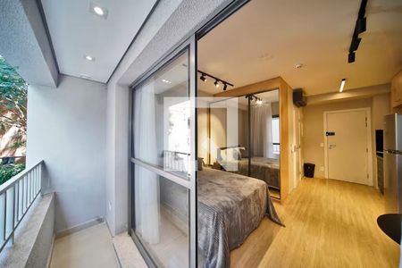 Sala/Quarto de apartamento à venda com 1 quarto, 28m² em Brooklin, São Paulo