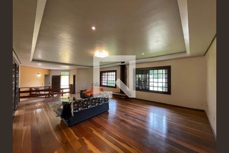 Casa para alugar com 6 quartos, 799m² em Primavera, Novo Hamburgo