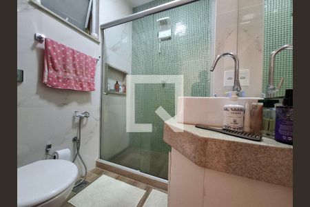 Banheiro  de apartamento à venda com 1 quarto, 42m² em Glória, Rio de Janeiro