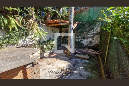 Casa à venda com 5 quartos, 316m² em Cidade Dutra, São Paulo