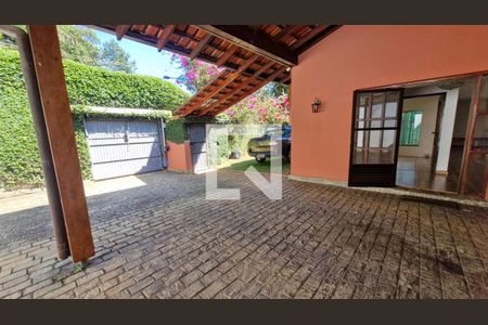 Casa à venda com 5 quartos, 316m² em Cidade Dutra, São Paulo
