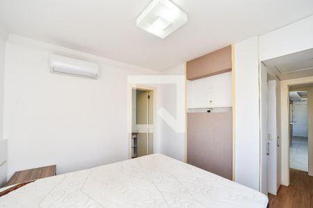 Suíte 1 de apartamento à venda com 2 quartos, 79m² em Bela Vista, Porto Alegre