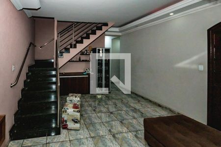 Casa para alugar com 5 quartos, 180m² em São Pedro (venda Nova), Belo Horizonte