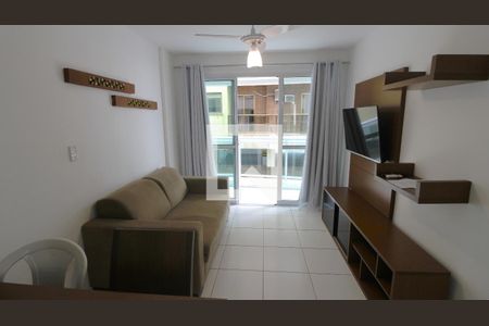 Apartamento para alugar com 1 quarto, 74m² em Algodoal, Cabo Frio