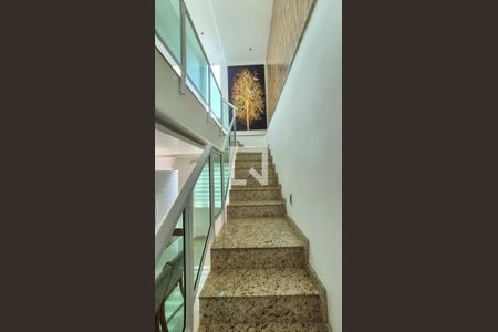 Corredor de casa para alugar com 3 quartos, 305m² em Ramos, Rio de Janeiro