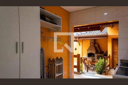 Casa à venda com 3 quartos, 236m² em Jardim Vila Formosa, São Paulo