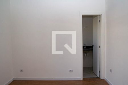 Suite de casa para alugar com 3 quartos, 74m² em Vila Uniao (zona Leste), São Paulo