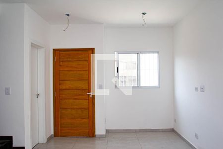 Sala de casa para alugar com 3 quartos, 74m² em Vila Uniao (zona Leste), São Paulo