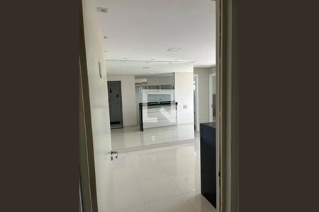 Apartamento para alugar com 2 quartos, 60m² em Vila Satúrnia, Campinas