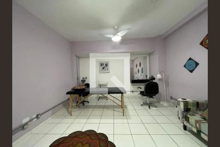 Apartamento para alugar com 2 quartos, 60m² em Vila Satúrnia, Campinas