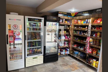 MINI MERCADO de apartamento à venda com 3 quartos, 84m² em Quarta Parada, São Paulo