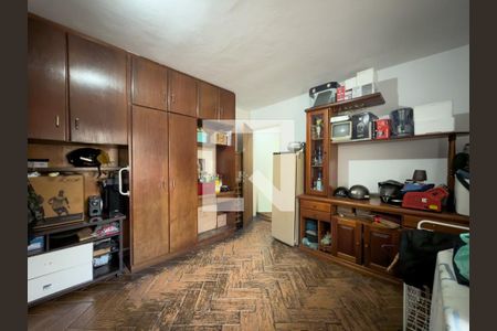 Casa à venda com 4 quartos, 202m² em São Judas, São Paulo
