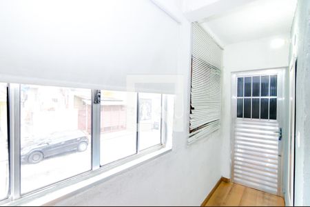 Varanda de kitnet/studio para alugar com 1 quarto, 28m² em Vila Maricy, Guarulhos
