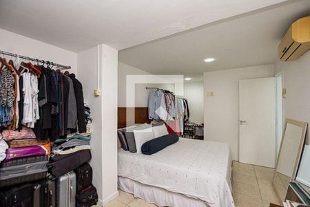 Apartamento à venda com 3 quartos, 103m² em Charitas, Niterói