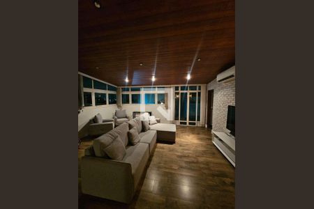 Apartamento à venda com 3 quartos, 180m² em Santa Maria, São Caetano do Sul