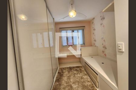 Casa à venda com 2 quartos, 180m² em Parque dos Principes, São Paulo
