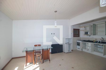 Sala/Cozinha de casa para alugar com 2 quartos, 100m² em Belém Novo, Porto Alegre