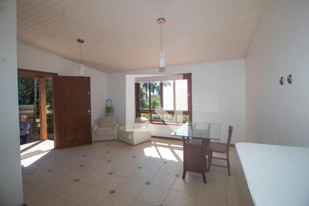 Sala/Cozinha de casa para alugar com 2 quartos, 100m² em Belém Novo, Porto Alegre
