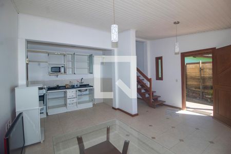 Sala/Cozinha de casa para alugar com 2 quartos, 100m² em Belém Novo, Porto Alegre