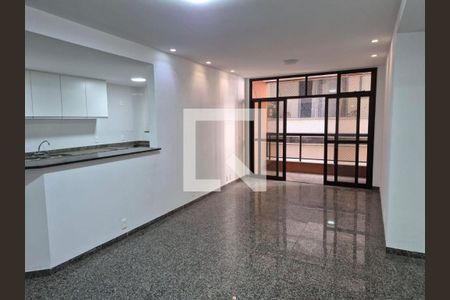 Apartamento à venda com 3 quartos, 120m² em Icaraí, Niterói