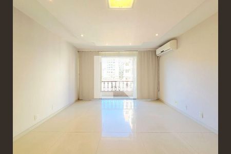 Apartamento à venda com 4 quartos, 145m² em Icaraí, Niterói